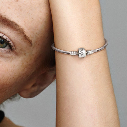 Brazalete Cadena de Serpiente con Broche