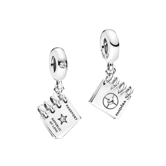 Charm Pasaporte
