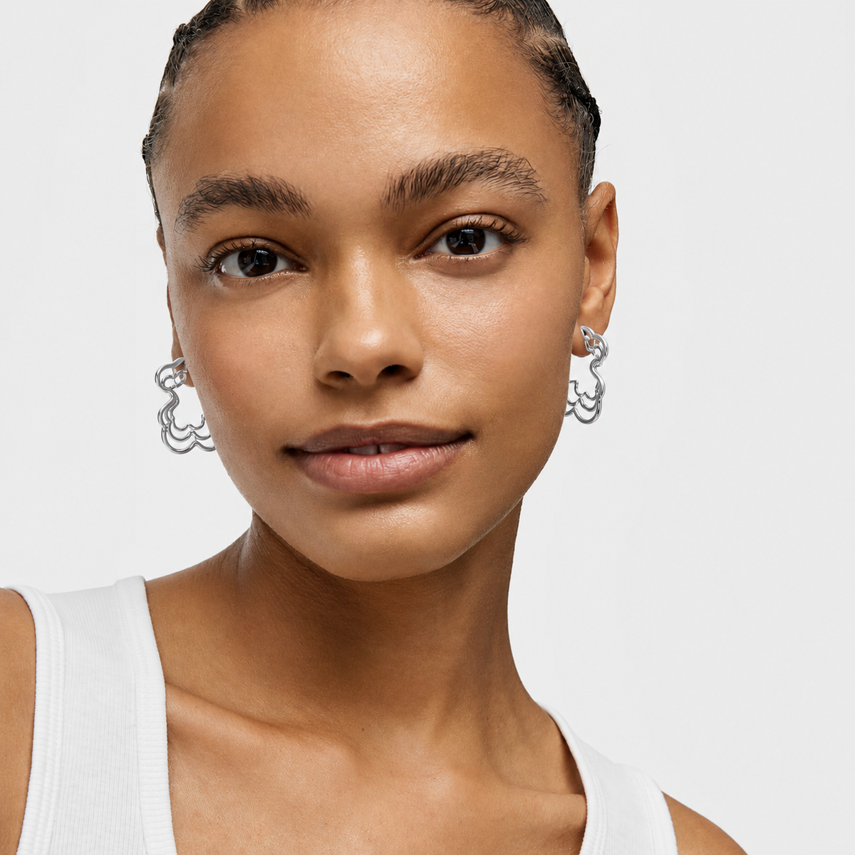Aretes triple oso