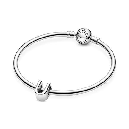 Charm del alfabeto letra U