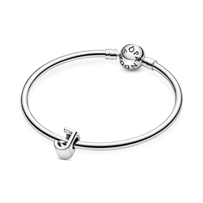 Charm del alfabeto letra J
